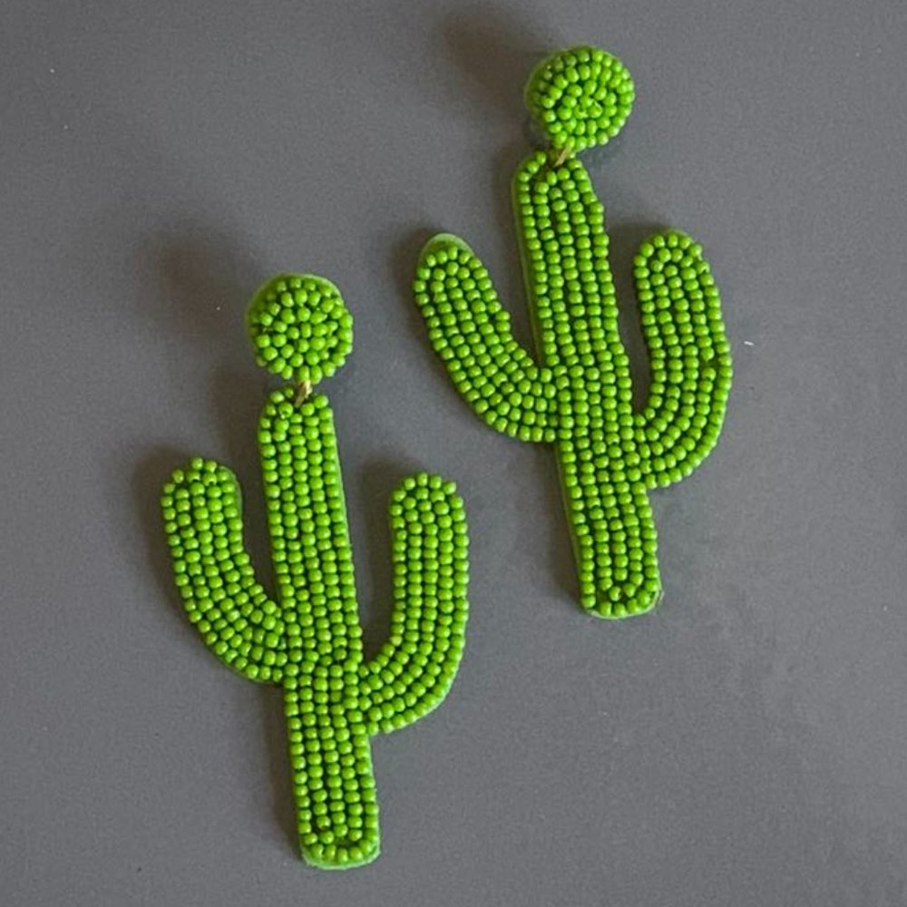 Handmade Beaded Earrings - Cactus